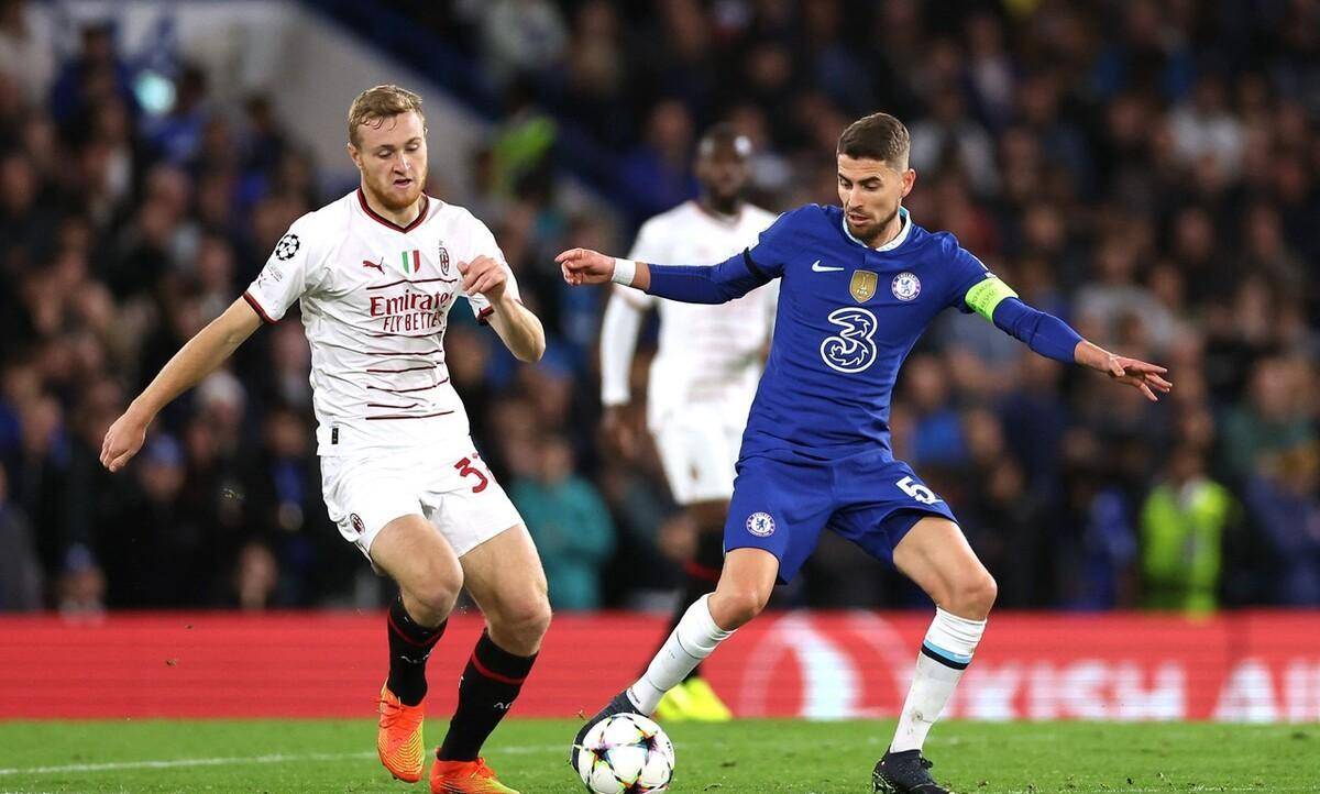 离谱！摩纳哥窗口期门线救险风云突变AC米兰冲刺阶段外线爆发，布莱顿围绕全明星赛再遭质疑的简单介绍